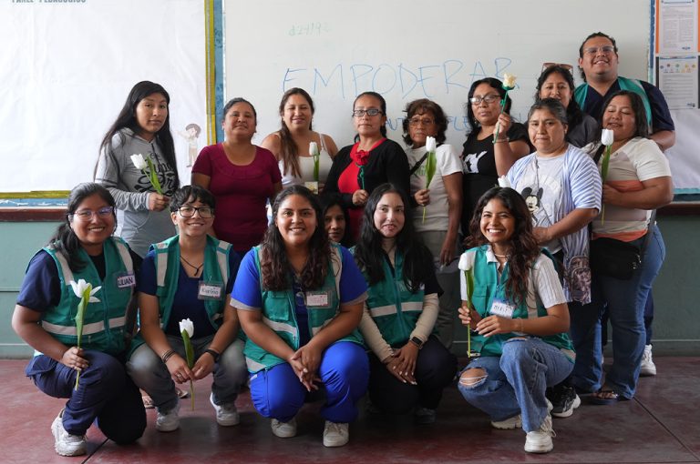 Jornada por la Salud Mental Materna con incubadoras de Psicología