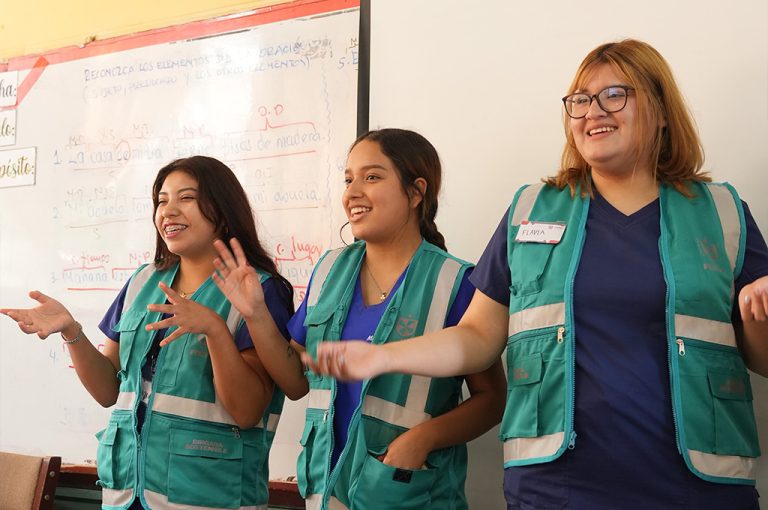 Jornada por la Salud Mental Materna con incubadoras de Psicología
